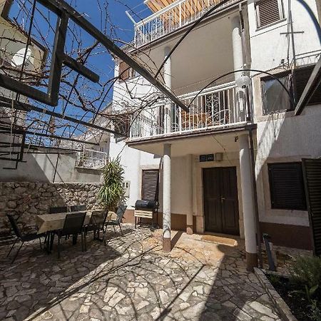 Apartmani Kristina Crikvenica Ngoại thất bức ảnh