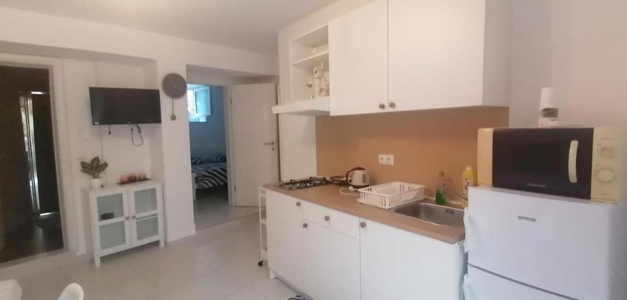 Apartmani Kristina Crikvenica Ngoại thất bức ảnh