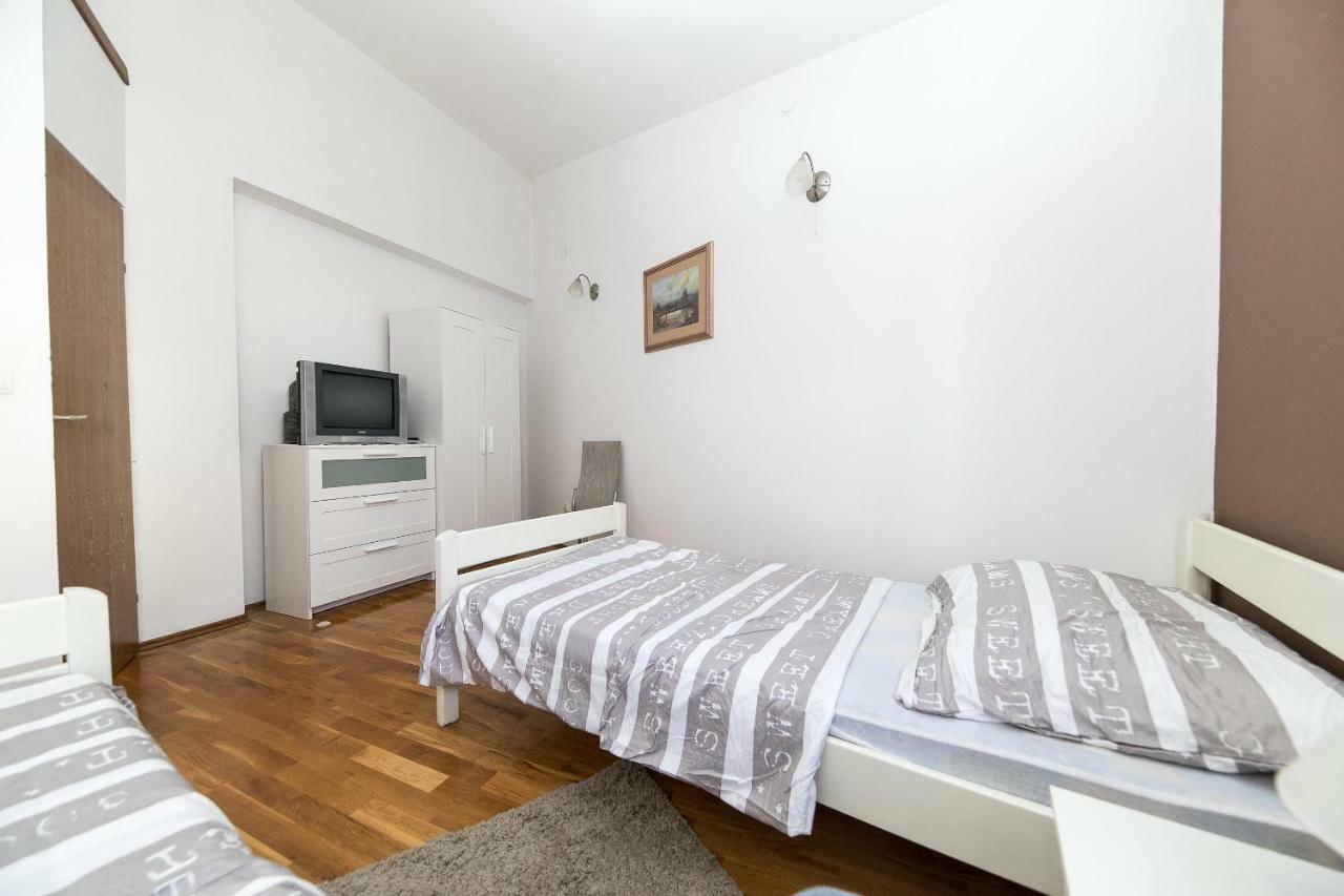 Apartmani Kristina Crikvenica Ngoại thất bức ảnh