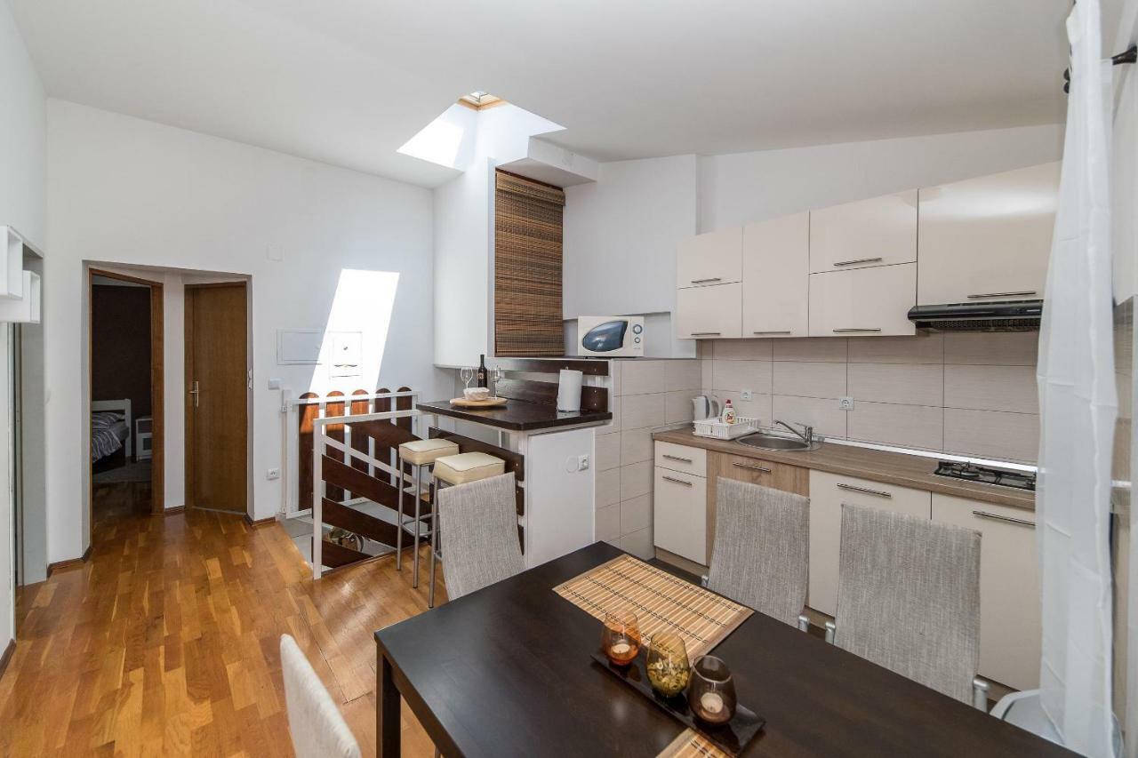 Apartmani Kristina Crikvenica Ngoại thất bức ảnh